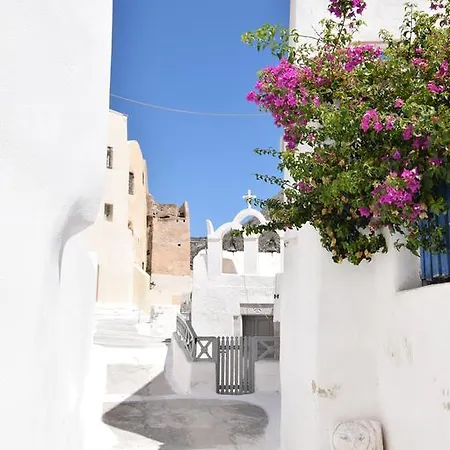 Tousa's Bridal House Ferienhaus *