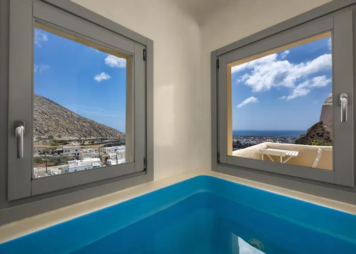 Tousa's Bridal House Semesterbostad Emporio (Santorini)