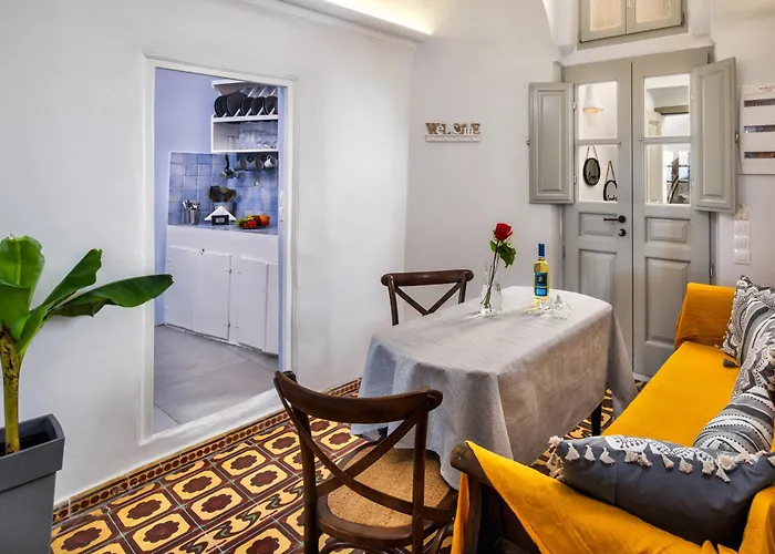 Semesterbostad Tousa's Bridal House *